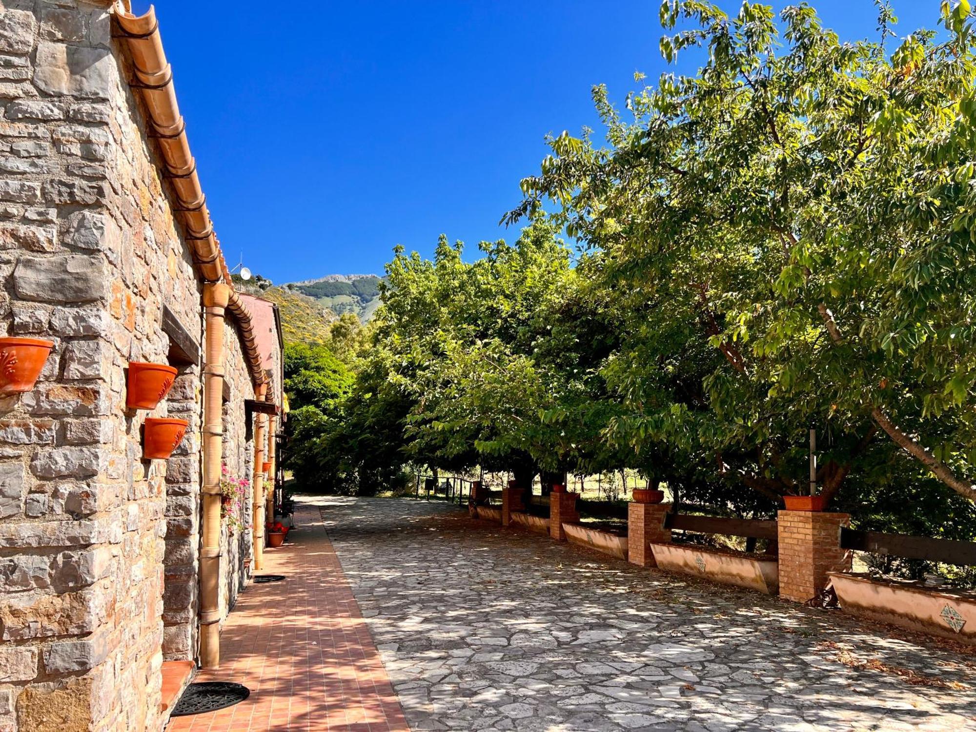 Mandra Chiusilla Villa Collesano Buitenkant foto