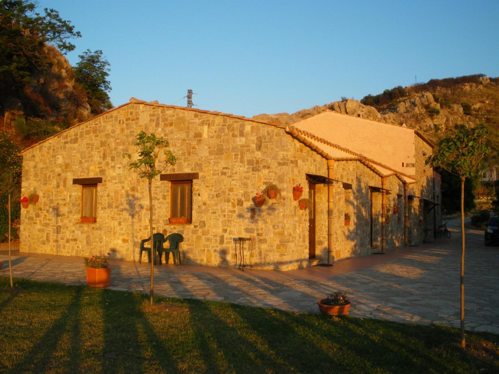 Mandra Chiusilla Villa Collesano Buitenkant foto